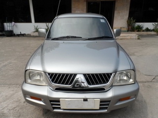 MITSUBISHI STRADA MEGA CAB 2.5 MT ปี 2003 รถสวยพร้อมใช้  T.086-527-9533