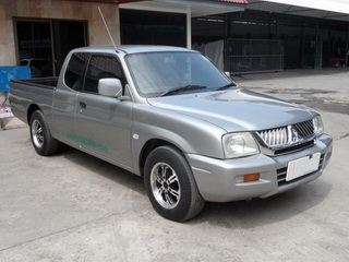 MITSUBISHI STRADA MEGA CAB 2.5 MT ปี 2003 รถสวยพร้อมใช้  T.086-527-9533