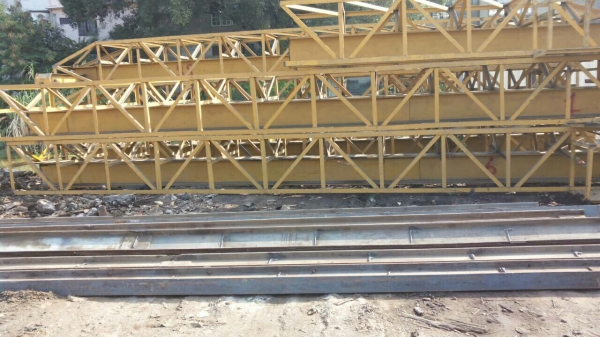 เหล็กโครงพร้อมรางเครน