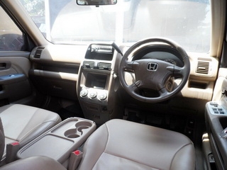 HONDA CRV 2.0 VTEC AUTO ปี 2002 รถสวยพร้อมใช้ จัดไฟแนนซ์ได้ T.086-527-9533