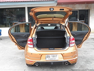 Nissan March 1.2 AUTO ปี 2011 รถบ้านเจ้าของเดียว จัดไฟแนนซ์ได้ T.086-527-9533