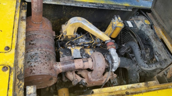 รายรถแบคโฮ Komutsu PC120-5