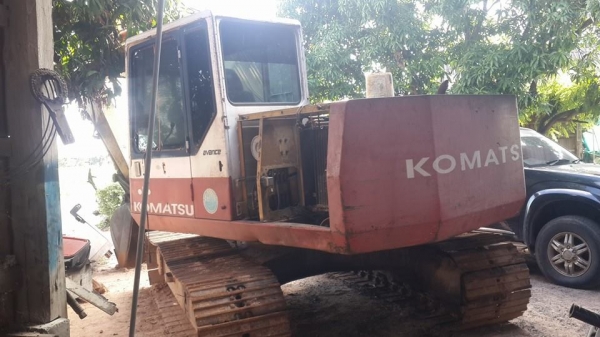 ขายรถแบ็คโค 120-5บูมเดิม เฟรมสวย เครื่องดี ไฟฟ้าตัด เอกสารใบซื้อขาย สภาพพร้อมลงทำงาน บุ้งกี๋2ชุด เอวดี ปั๊มแห้ง ขายรถแบ็คโค 120-5บูมเดิม เฟรมสวย เครื่องดี ไฟฟ้าตัด เอกสารใบซื้อขาย สภาพพร้อมลงทำงาน บุ้งกี๋2ชุด เอวดี ปั๊มแห้ง