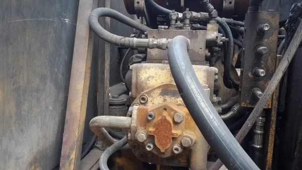 ขายรถแบ็คโค 120-5บูมเดิม เฟรมสวย เครื่องดี ไฟฟ้าตัด เอกสารใบซื้อขาย สภาพพร้อมลงทำงาน บุ้งกี๋2ชุด เอวดี ปั๊มแห้ง ขายรถแบ็คโค 120-5บูมเดิม เฟรมสวย เครื่องดี ไฟฟ้าตัด เอกสารใบซื้อขาย สภาพพร้อมลงทำงาน บุ้งกี๋2ชุด เอวดี ปั๊มแห้ง