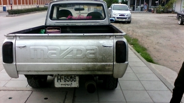 ขายมาสด้าแฟมิเลีย ขายมาสด้าแฟมิเลีย