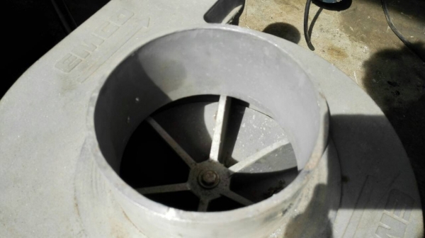 ** เหลือ 1 ตัว ** โบวเวอร์เสื้ออลูมิเนียม EMCO ขนาด 1/2 HP. 2880 RPM.220V. 2 สายไฟบ้าน รอบจัดลมแรง สภาพใหม่ พร้อมใช้งาน!!