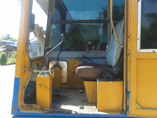 ขายKOMATSU PC 60-5 สภาพดี แรงเร็ว เดิมๆเอกสารเล่มทะบียนพร้อมใช้ ขายKOMATSU PC 60-5 สภาพดี แรงเร็ว เดิมๆเอกสารเล่มทะบียนพร้อมใช้