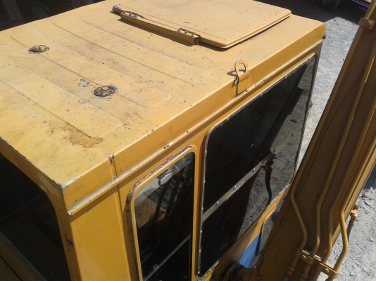 ขายKOMATSU PC 60-5 สภาพดี แรงเร็ว เดิมๆเอกสารเล่มทะบียนพร้อมใช้ ขายKOMATSU PC 60-5 สภาพดี แรงเร็ว เดิมๆเอกสารเล่มทะบียนพร้อมใช้