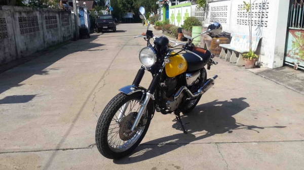 ขาย Honda Cl 400 ท่อคู่ สภาพสวยๆพร้อมใช้งาน เอกสาร inv ครบครับ