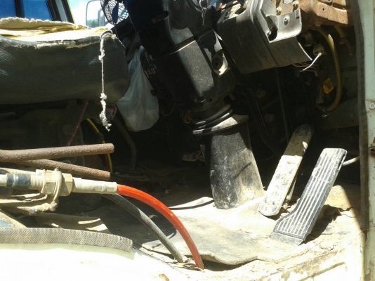 ขาย 10 ล้อดั้ม HINO ZM เครื่อง EK100 260 แรงม้า คัสซีสวยตลอดเส้น มีระบบลำโพงลากพ่วง ยางเต็ม ทะเบียนพร้อมโอน ขาย 10 ล้อดั้ม HINO ZM เครื่อง EK100 260 แรงม้า คัสซีสวยตลอดเส้น มีระบบลำโพงลากพ่วง ยางเต็ม ทะเบียนพร้อมโอน