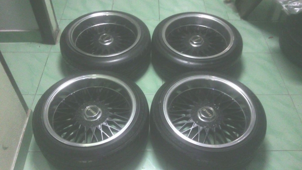 ขาย1.ล้อเรียวEAGLEขอบ17กว้าง8 2.อแด็ปเตอร์(งานเหล็ก) (อลูมิเนียม)3น็อตล้อ6เหลี่ยม