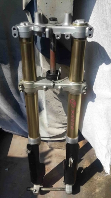 ขายโช็คหัวกลับ รถวิบาก Honda XR 250 ปี 04 สภาพสวยๆเลยครับมือ 1 เมืองไทย