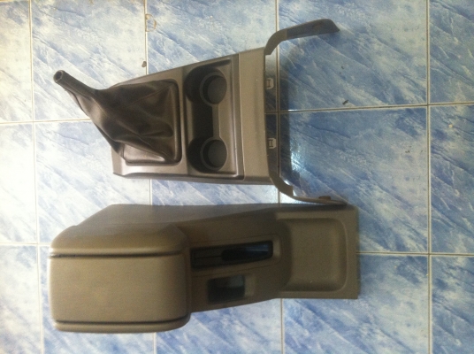 คอนโชนกลางครบชุดอีชูชุดีแมกช์ถอดสวยๆครับ