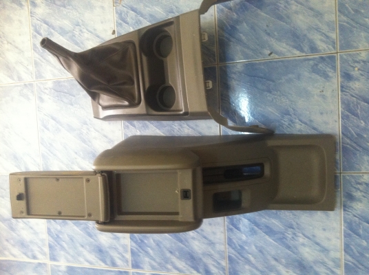 คอนโชนกลางครบชุดอีชูชุดีแมกช์ถอดสวยๆครับ