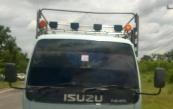 6ล้อ NKR-110 หัวการ์ตูน ห้างแท้ปี39 เดิมๆ **ขาย ISUZU NKR-110 6ล้อหัวการ์ตูน รถห้างแท้ สภาพเดิมๆ พร้อมใช้งาน ราคาเบาๆ ISUZU NKR58LX5 T 4BE1-110HP ฝาดำเกียร์สั้น หัวการ์ตูน ห้างแท้ ปี39 เครื่องเดิม เกียร์เดิม เครื่องแห้ง แน่นดี แรงดี