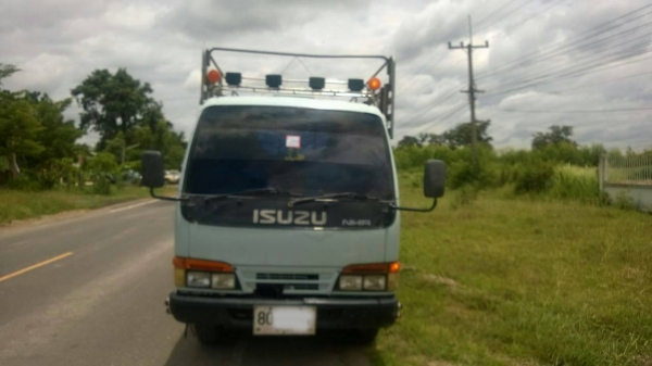 6ล้อ NKR-110 หัวการ์ตูน ห้างแท้ปี39 เดิมๆ **ขาย ISUZU NKR-110 6ล้อหัวการ์ตูน รถห้างแท้ สภาพเดิมๆ พร้อมใช้งาน ราคาเบาๆ ISUZU NKR58LX5 T 4BE1-110HP ฝาดำเกียร์สั้น หัวการ์ตูน ห้างแท้ ปี39 เครื่องเดิม เกียร์เดิม เครื่องแห้ง แน่นดี แรงดี