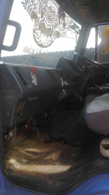 ขาย ISUZU 195 6 ล้อดัมพ์ 5 คิว