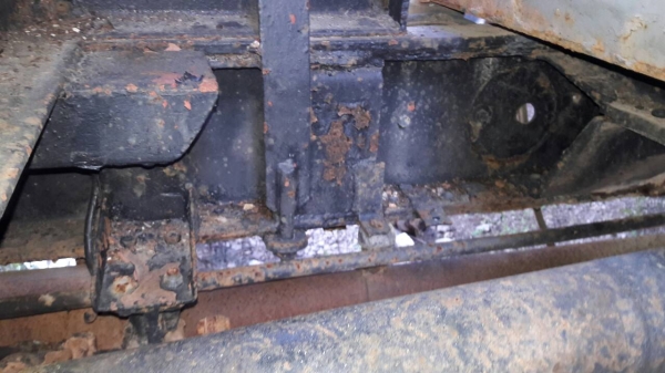 ขายรถบรรทุก 6 ล้อดัมพ์ ISUZU 125 แรงม้า เครื่องเดิม เฟืองท้ายเดิม ไม่มีทะเบียน ราคา 120000