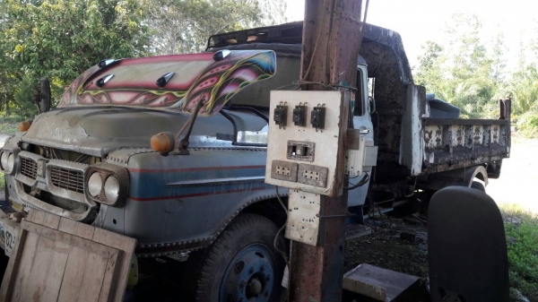 ขายรถบรรทุก 6 ล้อดัมพ์ ISUZU 125 แรงม้า เครื่องเดิม เฟืองท้ายเดิม ไม่มีทะเบียน ราคา 120000