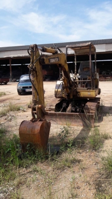 ขายรถแบคโฮ KOMATSU PC20-3 ราคา 150000