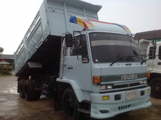 ขายสิบล้อดั้ม 195