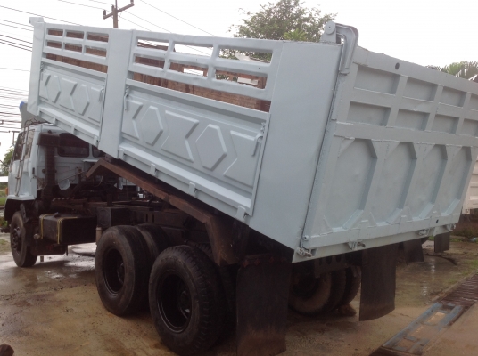 ขายสิบล้อดั้ม 195 ขายสิบล้อดั้ม 195