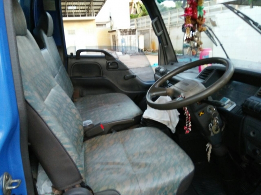 หกล้อ อีซูซุ NKR 130ปี45 วางเครือง175แรง ยาว4.30ม สภาพดีสวยบางเดิม ทะเบียนพร้อมโอน