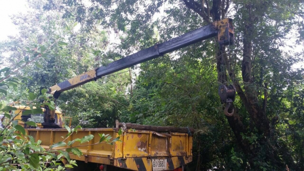 UG780ติดเครน2.9เครื่องHO7Cยาว5.5ม