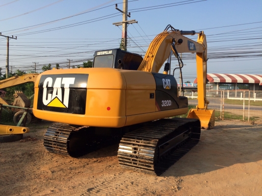 ขายรถแบคโฮ  CAT   320 C  JAPAN  เอกสารใบแจ้งจำหน่ายรถสวยพร้อมใช้ราคา 1,390,000 090-772-3710 090-772-3708