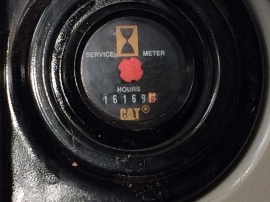 ขายรถแบคโฮ  CAT   320 C  JAPAN  เอกสารใบแจ้งจำหน่ายรถสวยพร้อมใช้ราคา 1,390,000 090-772-3710 090-772-3708