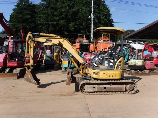 ขายรถขุดเล็ก PC30MR-2 เก่าญี่ปุ่น สนใจโทร 087-5622104