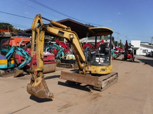 ขายรถขุดเล็ก PC30MR-2 เก่าญี่ปุ่น สนใจโทร 087-5622104