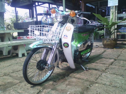 ขาย C70 เครื่องสเเมส110 รถพร้อมใช้งาน ไฟติดหน้า-หลัง ล้อ DID เเท้ หน้า-หลัง ท่อผ่าเสียงเพราะๆ เอกสารสำเนาเล่มโครง+ใบซื้อขายจากทางร้าน ค่าตัว 7900 บาท สนใจทักเเชทหรือโทร.089-8054390 โอ๋ อยู่จังหวัด ลพบุรี