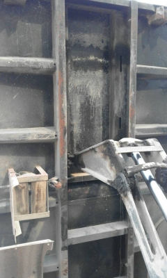 ขายรถสิบล้อดั้ม HINO  FM  176  เครื่อง HO7C โบ หังบางภวยในเก๋งสวย ยางดี คัชซีสวย มีประกันชั้น 1  อีก 9 เดือนรถสวยจัด ราคา595,000 090-772-3710 090-772-3708