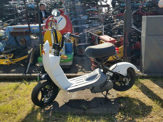 กำลังเข้ามาครับ รถมอเตอร์ไซด์ เล็ก มือสองญี่ปุ่น สภาพยังสวยๆ พร้อมใช้ครับ