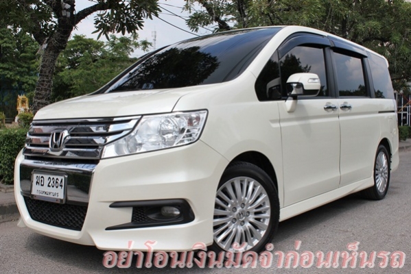 เจ้าของเดียว บอดี้เดิมทั้งคัน ไมล์น้อย รถสวยพร้อมใช้