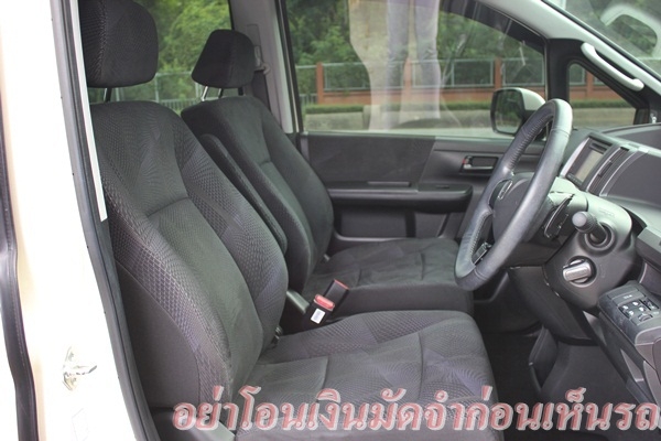 เจ้าของเดียว บอดี้เดิมทั้งคัน ไมล์น้อย รถสวยพร้อมใช้