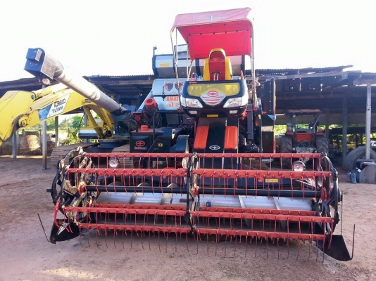 ขายรถเกี่ยวข้าว ศักดิ์พัฒนา อมตะปี2 สภาพสวยพร้อมใช้งาน สนใจโทร 090-8588220คุณนะ 093-3258446คุณบิว หรือเข้าดูสินค้าอื่นๆได้ที่ www.truck.in.th/498 หรือเพจFacebook ณรงค์ ซื้อขายรถมือสอง (เว็บไซต์ส่วนตัว) หรือFacebook ตลาดรถมือสอง คุณนะ