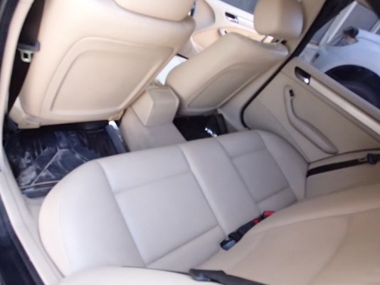 รถบ้านเจ้าของขายเอง BMW 318i E 46 เครื่อง 1.8 แน่นนิ่มดีมากสวยสอาดไม่เคยติดแก็สพร้อมขับ