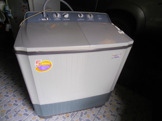 เครื่องซักผ้า 2 ถัง LG 8 กก.
