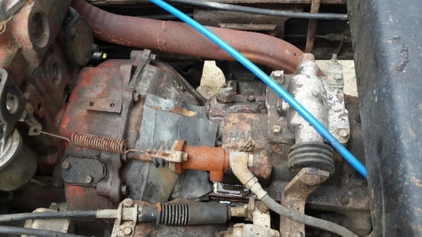 รถบรรทุก 6 ล้อดัมพ์ HINO  KM777  เครื่อง 117 แรงม้า  ปีจดทะเบียน 2530