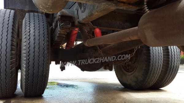 รถบรรทุก 6 ล้อดัมพ์ HINO  KM777  เครื่อง 117 แรงม้า  ปีจดทะเบียน 2530