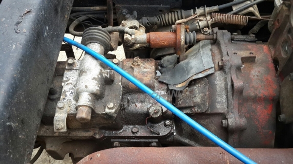 รถบรรทุก 6 ล้อดัมพ์ HINO  KM777  เครื่อง 117 แรงม้า  ปีจดทะเบียน 2530