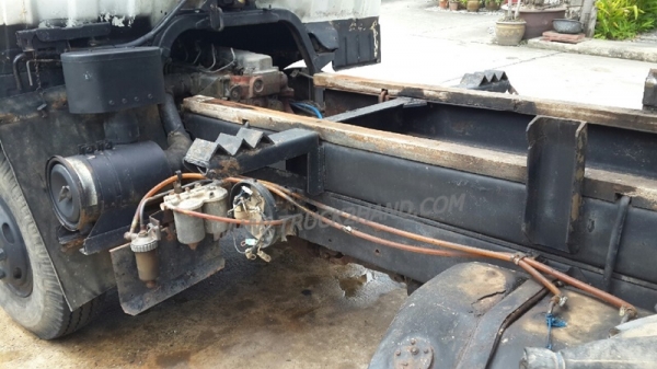 รถบรรทุก 6 ล้อดัมพ์ HINO  KM777  เครื่อง 117 แรงม้า  ปีจดทะเบียน 2530