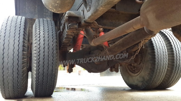 รถบรรทุก 6 ล้อดัมพ์ HINO  KM777  เครื่อง 117 แรงม้า  ปีจดทะเบียน 2530