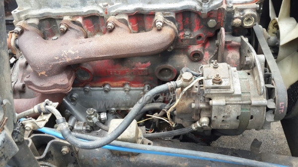 รถบรรทุก 6 ล้อดัมพ์ HINO  KM777  เครื่อง 117 แรงม้า  ปีจดทะเบียน 2530