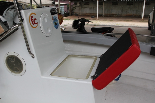 ขาย เรือ15.5ฟุต ป้อมกลางเครื่องยนต์yamaha50 2จังหวะพร้อมเทเลอร์