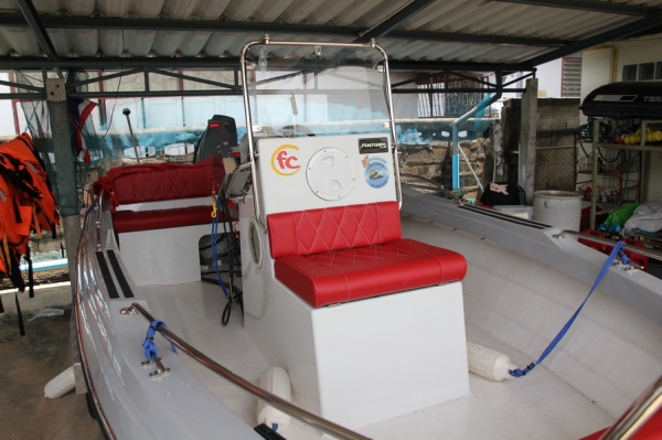 ขาย เรือ15.5ฟุต ป้อมกลางเครื่องยนต์yamaha50 2จังหวะพร้อมเทเลอร์