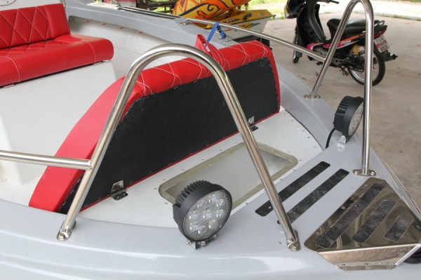 ขาย เรือ15.5ฟุต ป้อมกลางเครื่องยนต์yamaha50 2จังหวะพร้อมเทเลอร์