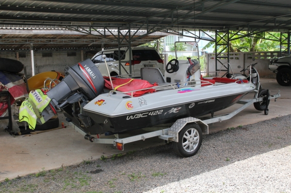ขาย เรือ15.5ฟุต ป้อมกลางเครื่องยนต์yamaha50 2จังหวะพร้อมเทเลอร์